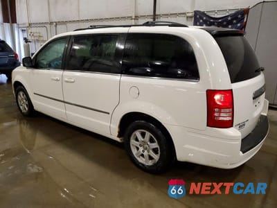 Drugie zdjęcie samochodu z przodu: 2010 CHRYSLER TOWN & COUNTRY TOURING VIN:2A4RR5D15AR478770 - miniatura