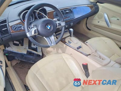 Zdjęcie 8 z 12 samochodu: 2008 BMW Z4 3.0SI VIN:4USDU53588LG19544 - miniatura
