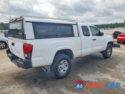 Trzecie zdjęcie samochodu z tyłu: 2021 TOYOTA TACOMA SR VIN:3TYRX5GN0MT007250 - miniatura