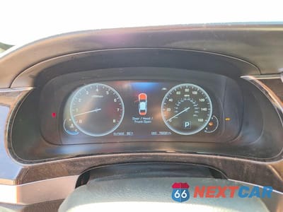 Zdjęcie 9 z 12 samochodu: 2014 HYUNDAI EQUUS ULTIMATE VIN:KMHGH4JH2EU079346 - miniatura