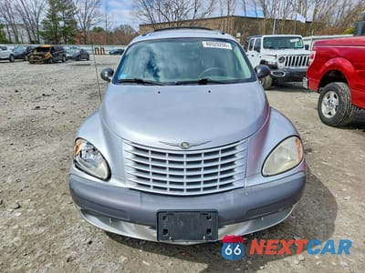 Piąte zdjęcie samochodu w środku: 2002 CHRYSLER PT CRUISER LIMITED VIN:3C8FY68B52T228267 - miniatura