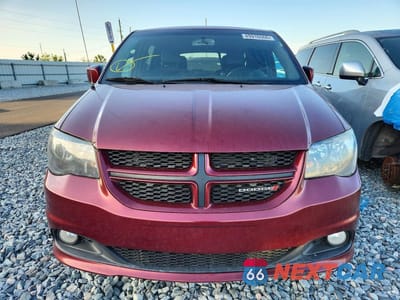 Piąte zdjęcie samochodu w środku: 2019 DODGE GRAND CARAVAN GT VIN:2C4RDGEG0KR760321 - miniatura