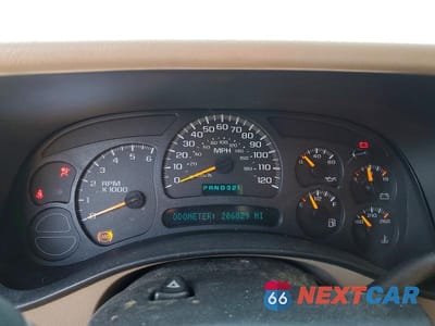 Zdjęcie 9 z 13 samochodu: 2003 CHEVROLET SUBURBAN K1500 VIN:3GNFK16Z43G140561 - miniatura