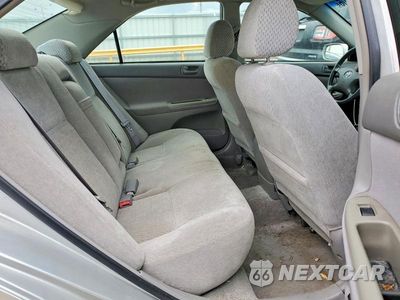 Zdjęcie 10 z 12 samochodu: 2003 TOYOTA CAMRY LE V6 VIN:4T1BF32K93U044188 - miniatura