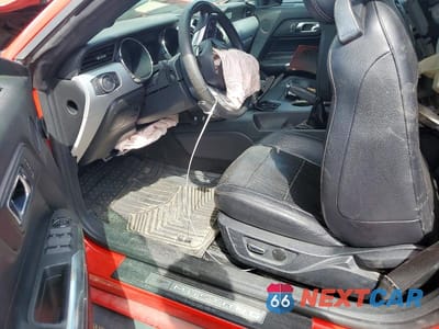 Zdjęcie 7 z 12 samochodu: 2016 FORD MUSTANG VIN:1FATP8UH6G5307974 - miniatura