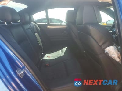 Zdjęcie 10 z 12 samochodu: 2014 BMW M5 VIN:WBSFV9C58ED593283 - miniatura