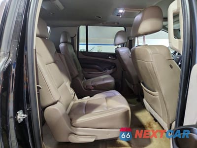 Zdjęcie 11 z 13 samochodu: 2018 CHEVROLET SUBURBAN K1500 LT VIN:1GNSKHKC5JR280849 - miniatura