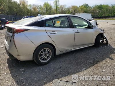 Trzecie zdjęcie samochodu z tyłu: 2016 TOYOTA PRIUS TWO VIN:JTDKBRFU1G3516023 - miniatura