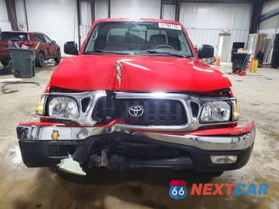 Piąte zdjęcie samochodu w środku: 2002 TOYOTA TACOMA XTRACAB VIN:5TEWN72N22Z025031 - miniatura