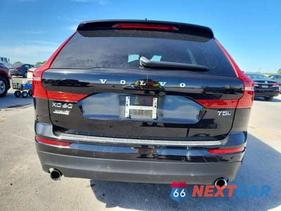 Zdjęcie 6 z 14 samochodu: 2020 VOLVO XC60 T5 MOMENTUM VIN:YV4102RK2L1490568 - miniatura