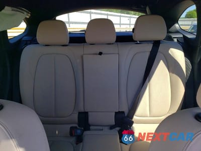 Zdjęcie 10 z 13 samochodu: 2018 BMW X1 XDRIVE28I VIN:WBXHT3C38J5L26945 - miniatura