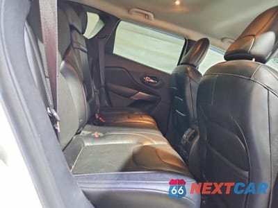 Zdjęcie 11 z 13 samochodu: 2019 JEEP CHEROKEE LIMITED VIN:1C4PJMDX2KD303478 - miniatura