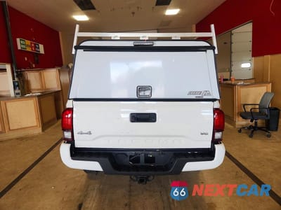 Zdjęcie 6 z 12 samochodu: 2021 TOYOTA TACOMA SR5 V6 VIN:3TYSZ5AN2MT046507 - miniatura