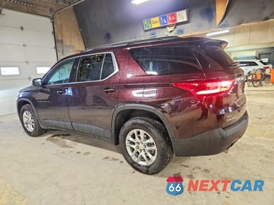 Drugie zdjęcie samochodu z przodu: 2020 CHEVROLET TRAVERSE LT VIN:1GNERGKW4LJ258789 - miniatura