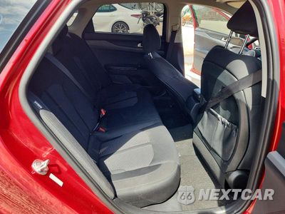 Zdjęcie 10 z 12 samochodu: 2021 KIA K5 LXS VIN:5XXG14J21MG030308 - miniatura