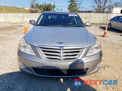 Piąte zdjęcie samochodu w środku: 2011 HYUNDAI GENESIS 4.6L V8 VIN:KMHGC4DF0BU125910 - miniatura