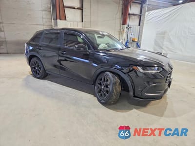 Czwarte zdjęcie samochodu z boku: 2023 HONDA HR-V SPORT VIN:3CZRZ2H53PM732522 - miniatura