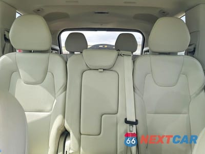 Zdjęcie 10 z 12 samochodu: 2021 VOLVO XC90 T5 MOMENTUM VIN:YV4102PK0M1731225 - miniatura