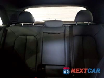 Zdjęcie 10 z 13 samochodu: 2020 AUDI Q3 VIN:WA1DECF30L1046328 - miniatura