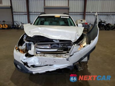 Piąte zdjęcie samochodu w środku: 2014 SUBARU OUTBACK 3.6R LIMITED VIN:4S4BRDLC8E2203575 - miniatura