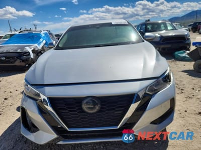 Piąte zdjęcie samochodu w środku: 2022 NISSAN SENTRA SV VIN:3N1AB8CV7NY226685 - miniatura