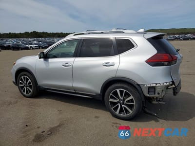 Drugie zdjęcie samochodu z przodu: 2020 NISSAN ROGUE SL VIN:5N1AT2MV2LC723893 - miniatura
