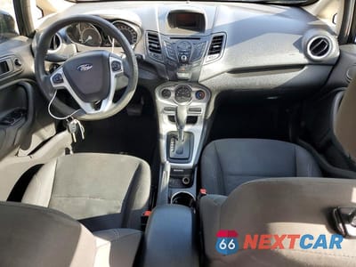 Zdjęcie 8 z 13 samochodu: 2019 FORD FIESTA SE VIN:3FADP4BJ1KM162929 - miniatura