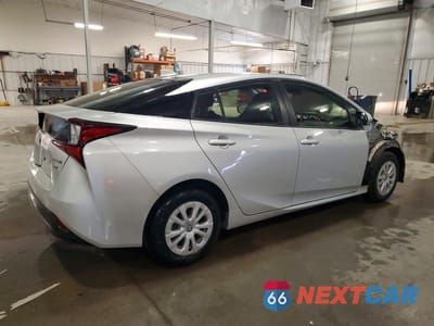 Trzecie zdjęcie samochodu z tyłu: 2021 TOYOTA PRIUS L ECO VIN:JTDKAMFU3M3143438 - miniatura