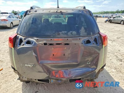 Zdjęcie 6 z 14 samochodu: 2015 TOYOTA RAV4 LE VIN:JTMZFREV9FD077188 - miniatura