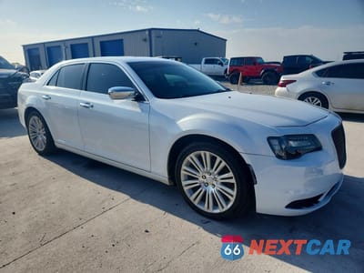 Czwarte zdjęcie samochodu z boku: 2013 CHRYSLER 300C VIN:2C3CCAET5DH731610 - miniatura