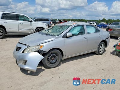 2010 TOYOTA COROLLA LE 1NXBU4EE4AZ333476 - główne zdjęcie licytacji z USA - miniatura