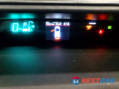 Zdjęcie 9 z 12 samochodu: 2013 TOYOTA PRIUS C ONE VIN:JTDKDTB36D1050939 - miniatura