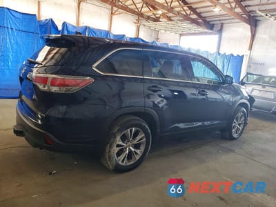 Trzecie zdjęcie samochodu z tyłu: 2014 TOYOTA HIGHLANDER LE PLUS VIN:5TDBKRFH8ES029903 - miniatura