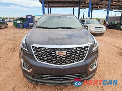 Piąte zdjęcie samochodu w środku: 2022 CADILLAC XT5 LUXURY VIN:1GYKNAR43NZ161123 - miniatura