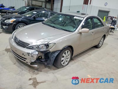 2003 TOYOTA CAMRY XLE V6 4T1BF30K93U052410 - główne zdjęcie licytacji z USA - miniatura