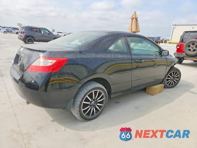 Trzecie zdjęcie samochodu z tyłu: 2010 HONDA CIVIC LX VIN:2HGFG1B66AH532980 - miniatura