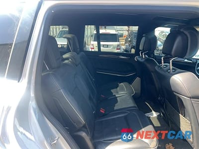 Zdjęcie 6 z 13 samochodu: 2013 MERCEDES-BENZ GL 550 4MATIC VIN:4JGDF7DE8DA124091 - miniatura