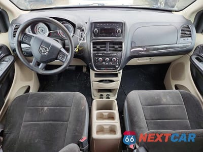 Zdjęcie 8 z 12 samochodu: 2013 DODGE GRAND CARAVAN SE VIN:2C4RDGBG2DR554263 - miniatura