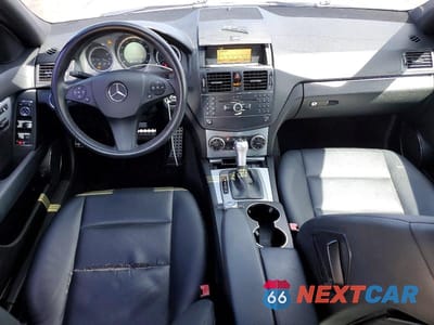 Zdjęcie 8 z 12 samochodu: 2009 MERCEDES-BENZ C 300 VIN:WDDGF54X79R070899 - miniatura