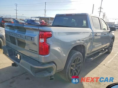 Trzecie zdjęcie samochodu z tyłu: 2024 CHEVROLET SILVERADO C1500 CUSTOM VIN:1GCPABEK9RZ298719 - miniatura