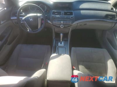 Zdjęcie 8 z 12 samochodu: 2011 HONDA ACCORD LX VIN:1HGCP2F30BA080727 - miniatura