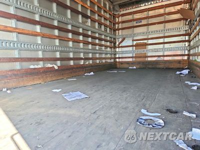 Zdjęcie 11 z 13 samochodu: 2015 MITSUBISHI FUSO FEC72S BOX TRUCK VIN:JL6BNG1AXFK000229 - miniatura