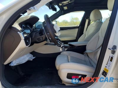 Zdjęcie 7 z 12 samochodu: 2018 BMW 540 XI VIN:WBAJE7C57JWA03952 - miniatura