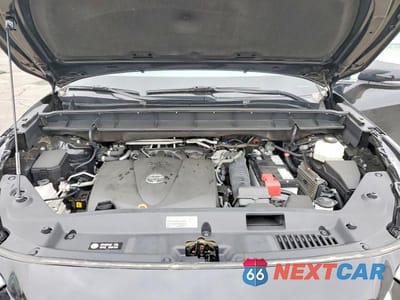 Zdjęcie 12 z 13 samochodu: 2021 TOYOTA HIGHLANDER XLE VIN:5TDGZRBH8MS143535 - miniatura