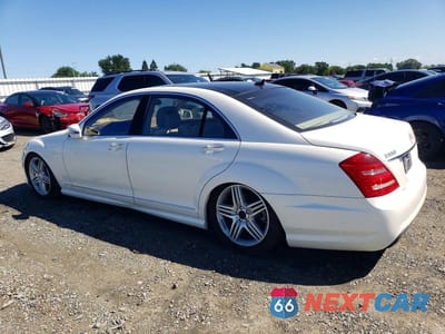 Drugie zdjęcie samochodu z przodu: 2013 MERCEDES-BENZ S 550 VIN:WDDNG7DB2DA503881 - miniatura