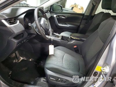 Zdjęcie 7 z 13 samochodu: 2020 TOYOTA RAV4 HYBRID XLE VIN:2T3RWRFV1LW067414 - miniatura