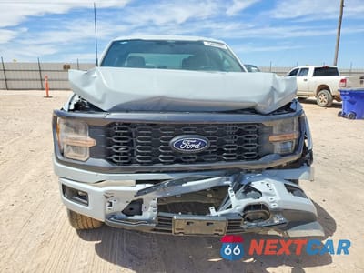 Piąte zdjęcie samochodu w środku: 2024 FORD F150 STX VIN:1FTFW2L52RKF46585 - miniatura