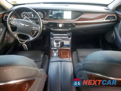 Zdjęcie 8 z 12 samochodu: 2019 GENESIS G90 ULTIMATE VIN:KMTF54JH2KU054582 - miniatura