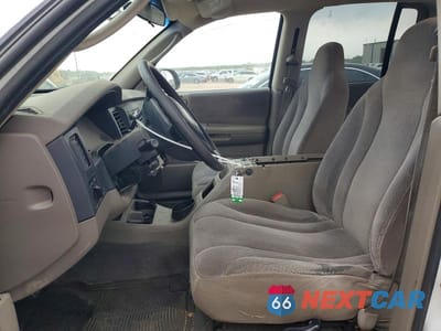 Zdjęcie 7 z 12 samochodu: 2001 DODGE DAKOTA QUAD VIN:1B7GL2AN21S107052 - miniatura
