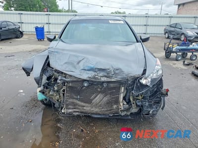 Piąte zdjęcie samochodu w środku: 2010 HONDA ACCORD EXL VIN:5KBCP3F86AB009099 - miniatura